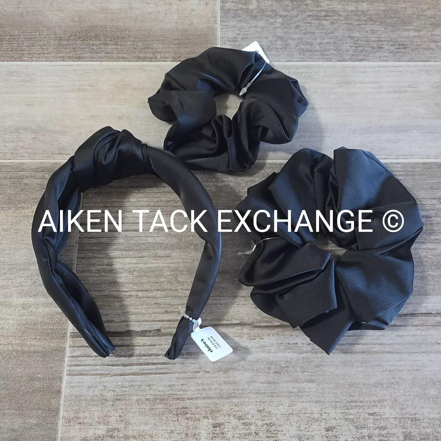 Claire's Hair Bundle - 2 Scrunchies, 1 Headband