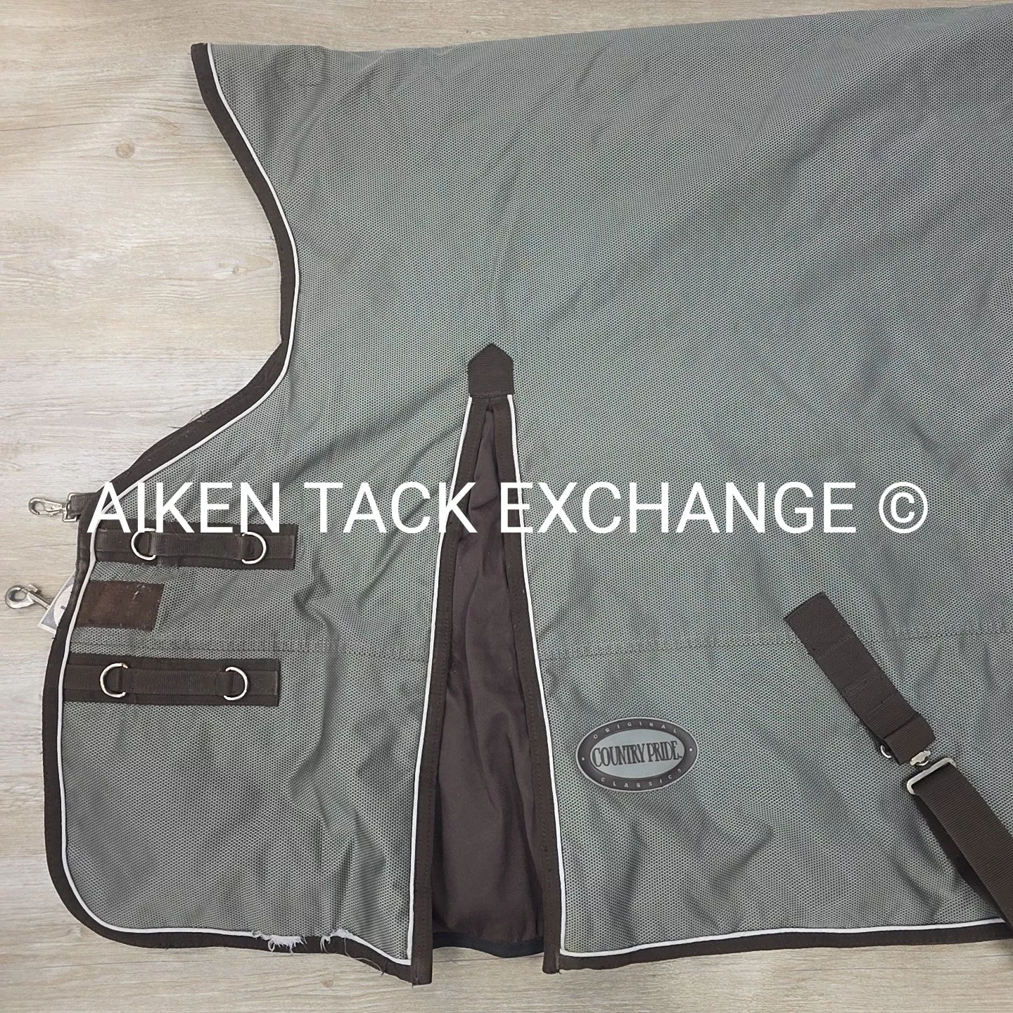 Country Pride Extreme Vortex 1680D Heavyweight Turnout Blanket, Size 84"