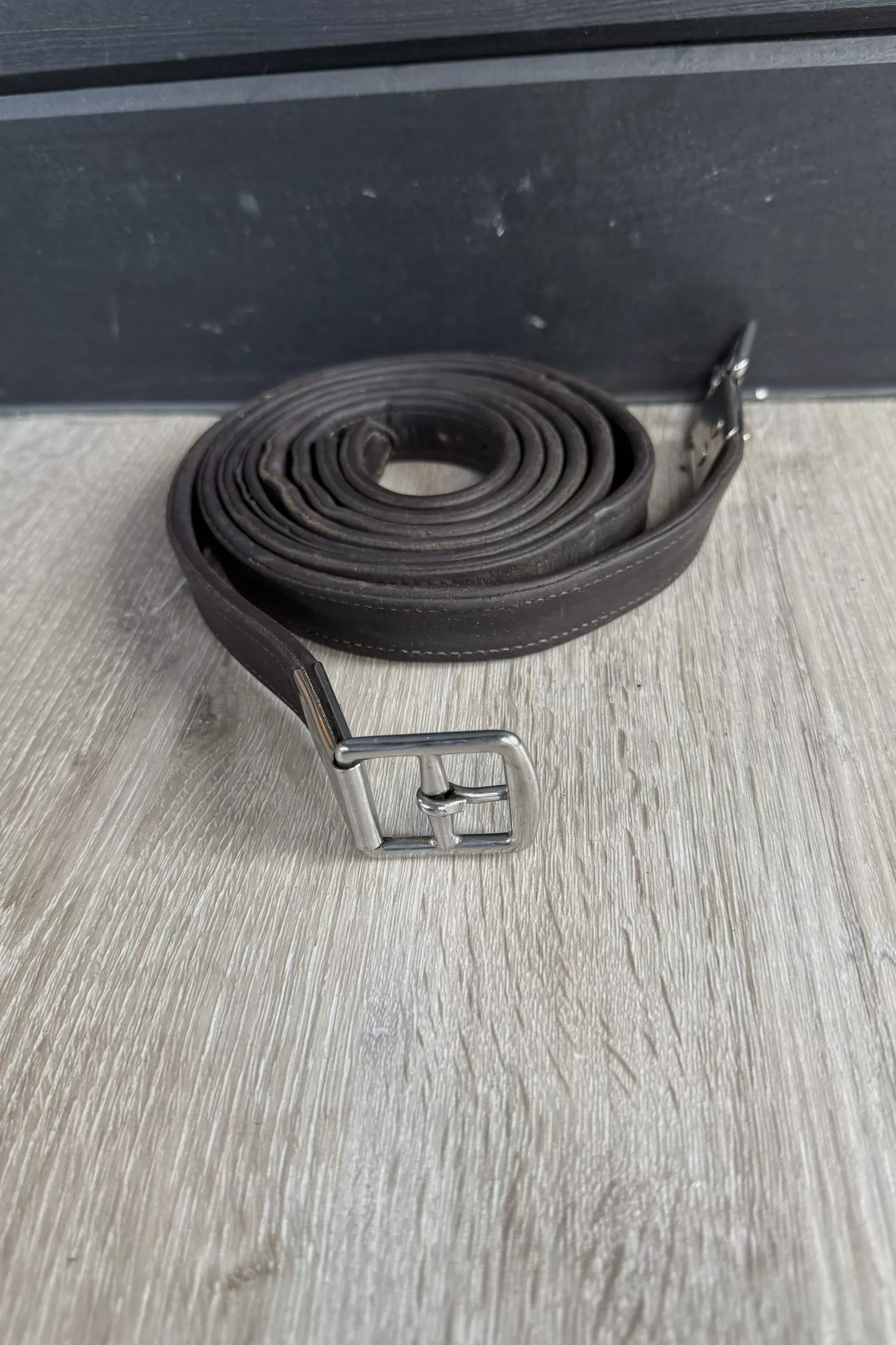 Dover Stirrup Leathers In Brown - 48"